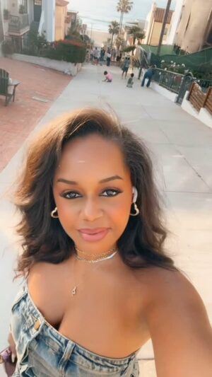 Jaimee Foxworth Instagram - 🫶🏾

#BlockParty