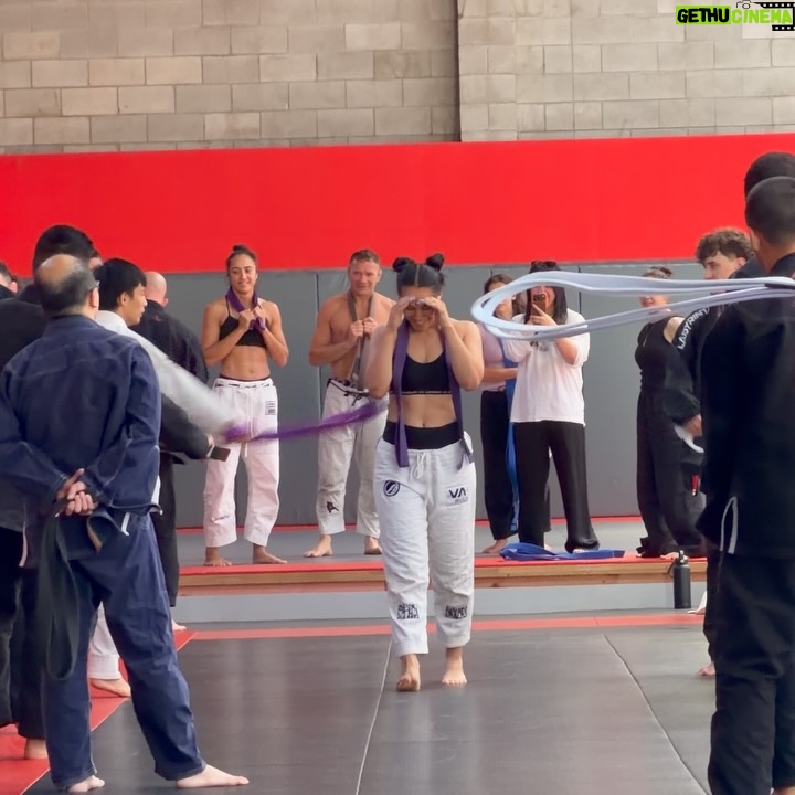 Janay Harding - 2.1K Likes - 8 years in the blue comes to an end 😅💜

Grateful for this journey that stems much farther than just Jiu Jitsu but it always being the most consistent. For the beginning of my MMA career I really fell for the narrative that I wasn’t a ‘Jiu Jitsu guy’ and after saying that for so many years, travelling the world and training with some incredible coaches and training partners, you actually accidentally become a Jiu Jitsu guy anyway.

Grateful for all that jiu jitsu has taught me and it being my saviour during injuries and my three face surgeries so using this purple as an opportunity to be grateful and reflect on all the incredible gyms and people that have contributed to my progression. If I’ve ever shared the mats or a roll with you, ka nui te mihi, big thank you 🙏🏽 Ossss 💜✨

#onlytoughpeoplelasts