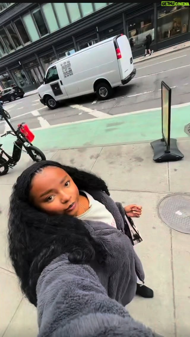 Ja'ness Tate - 61 Likes - Solo Date in New York ? yes please 🥰 

solo date,love yourself, treat yourself, enjoy , city views, what to do in Newyork ,Newyork ,NYC,city vibes, new yorker, artist,musician,singer