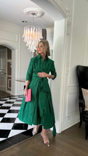 Janet Gunn Instagram - Step into elegance, embody the vision. ✨

Luciana Emilia is a luxury evening wear label made for the woman and elegant moments. Whether it’s a candlelit soirée, a black-tie affair, or a once-in-a-lifetime walk down the aisle, these pieces are designed to make you feel like you’ve stepped into a dream.

 Because sometimes, dressing the part is the first step to becoming her. Create a vision for your life, step into the character you imagine and watch how she becomes your reality.
Wearing Luciana Emilia…a reminder that when you dress for the life you want, you just might step into it.
Have a beautiful day becoming the storyteller of your life. 

#lucianaemilia #romanticdress #motherofthebride #motherofthegroom