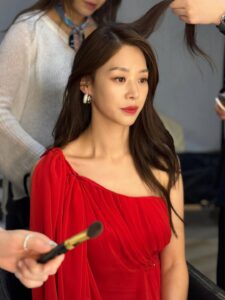 Actress Jang Shin-young HD Photos and Wallpapers December 2025