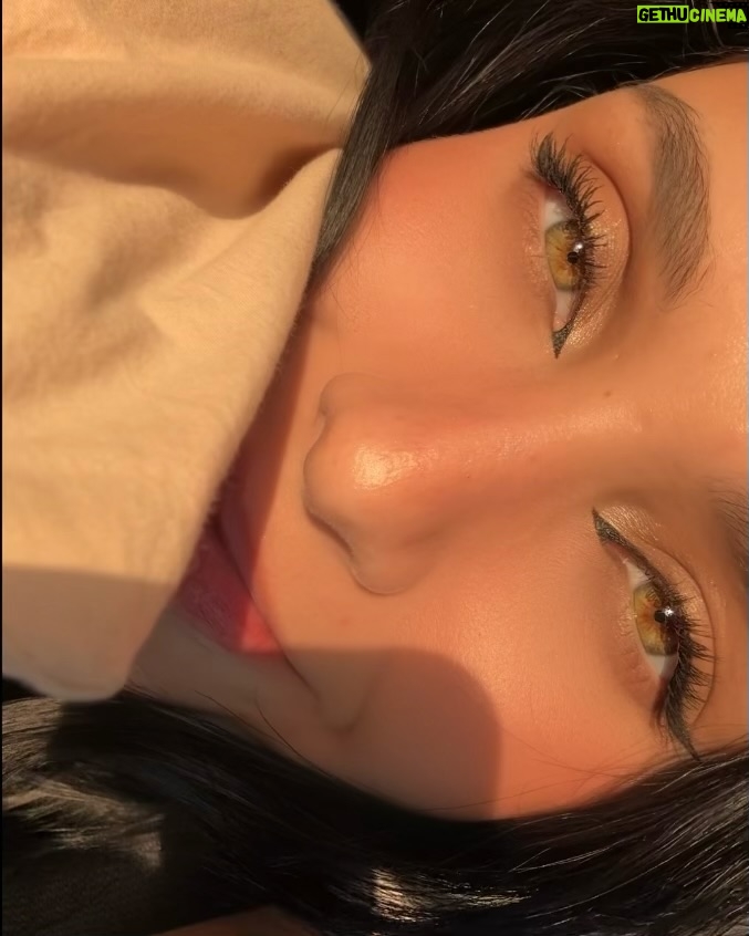 Janick Maceta - 67.9K Likes - Por más sonrisas y atardeceres bonitos este año ⪩. .⪨✧.*♡⋅‧₊˚ ⋅⏾ ◡̈