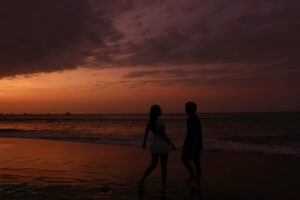 Janick Maceta Instagram - Por más sonrisas y atardeceres bonitos este año ⪩. .⪨✧.*♡⋅‧₊˚ ⋅⏾ ◡̈