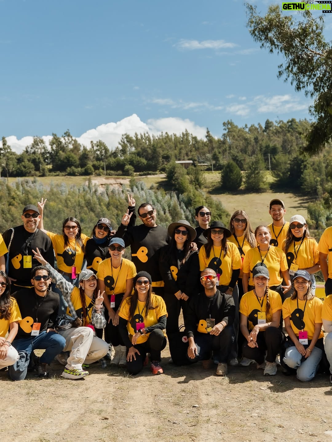Janick Maceta - 92.1K Likes - Sonrisas que llevaré siempre en el corazón 🤍 Hace unas semanas acompañé una vez más a mi familia de @perupendiente en este viaje tan especial, llevando ayuda humanitaria al centro poblado de Chamis Cajamarca✨

Feliz de ser parte de este gran grupo humano de voluntarios que trabajan constantemente para ayudar a nuestro Perú🤍

Gracias @nanabelllo @agaluxstudio  por estas fotos hermosas✨
