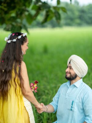 Jaspreet Dyora Instagram - And the Sun said YES to the Moon ☀️🌙💍
@jaspreetkaurdyora x @karangalhotraaa - a forever collab signed by Universe 💕