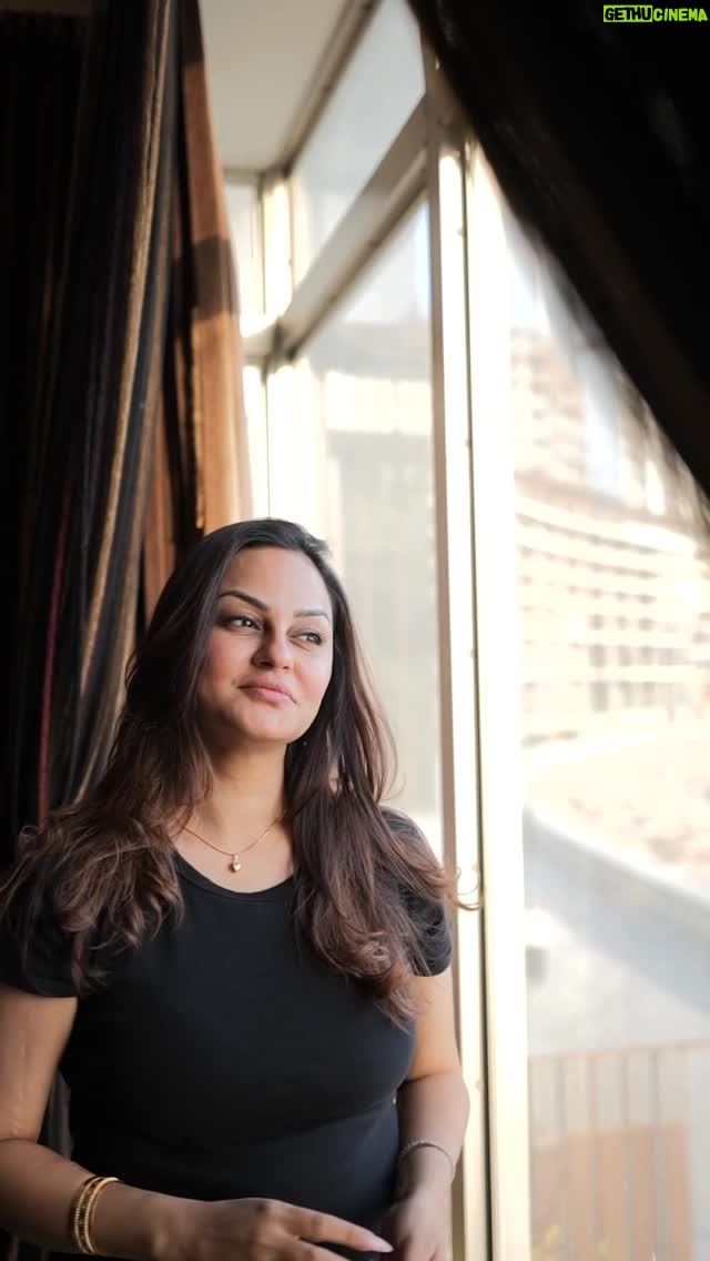 Javeria Abbasi - 22.9K Likes - Baat skincare py aey to main boht conscious hun.everyone should be....so main apko aj jis brand sy introduce kara rae hun wo pharmacist own and run karty hain.most trusted skincare brand @whatavitamin.

U can trust this brand as their products are skin friendly and super effective.

Managed by @prprotalks

#whatavitamin #trending #skincare