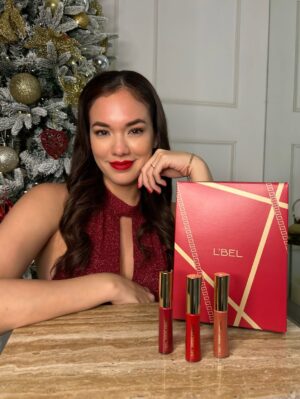 Jazmín Pinedo Instagram - Probando algunos looks con mis productos favoritos! Cuál les gustó más? ♥️
@lbelonline #publicidad