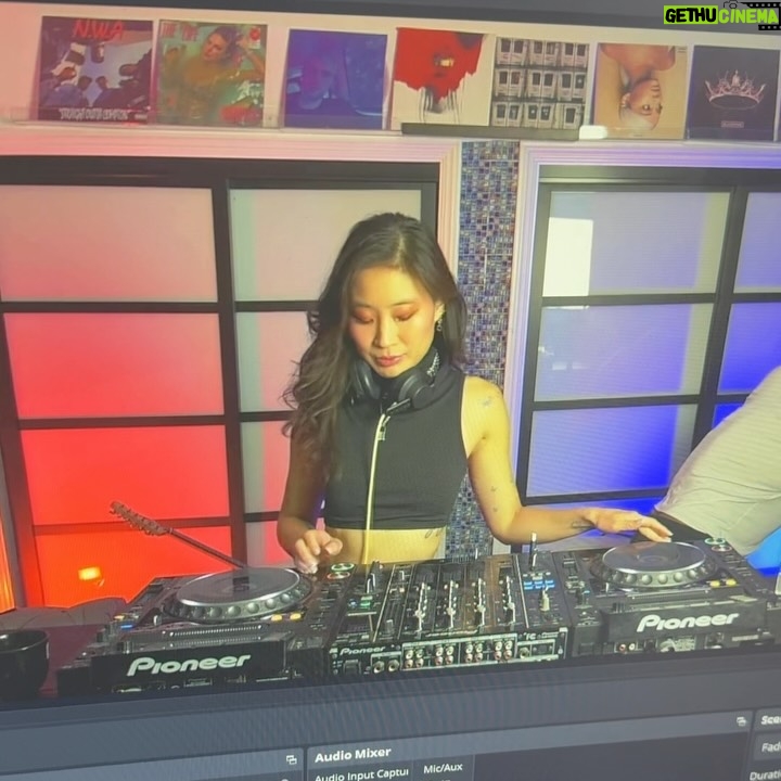 Jeannie Elise Mai - 6.4K Likes - new era lfg 🗡️✨ our first live video mix link in bio @thatb.wav 🧞‍♀️🎧🎶 DnB vs Pop songs 💖 get litttyyyy wit me ⛽️❤️‍🔥