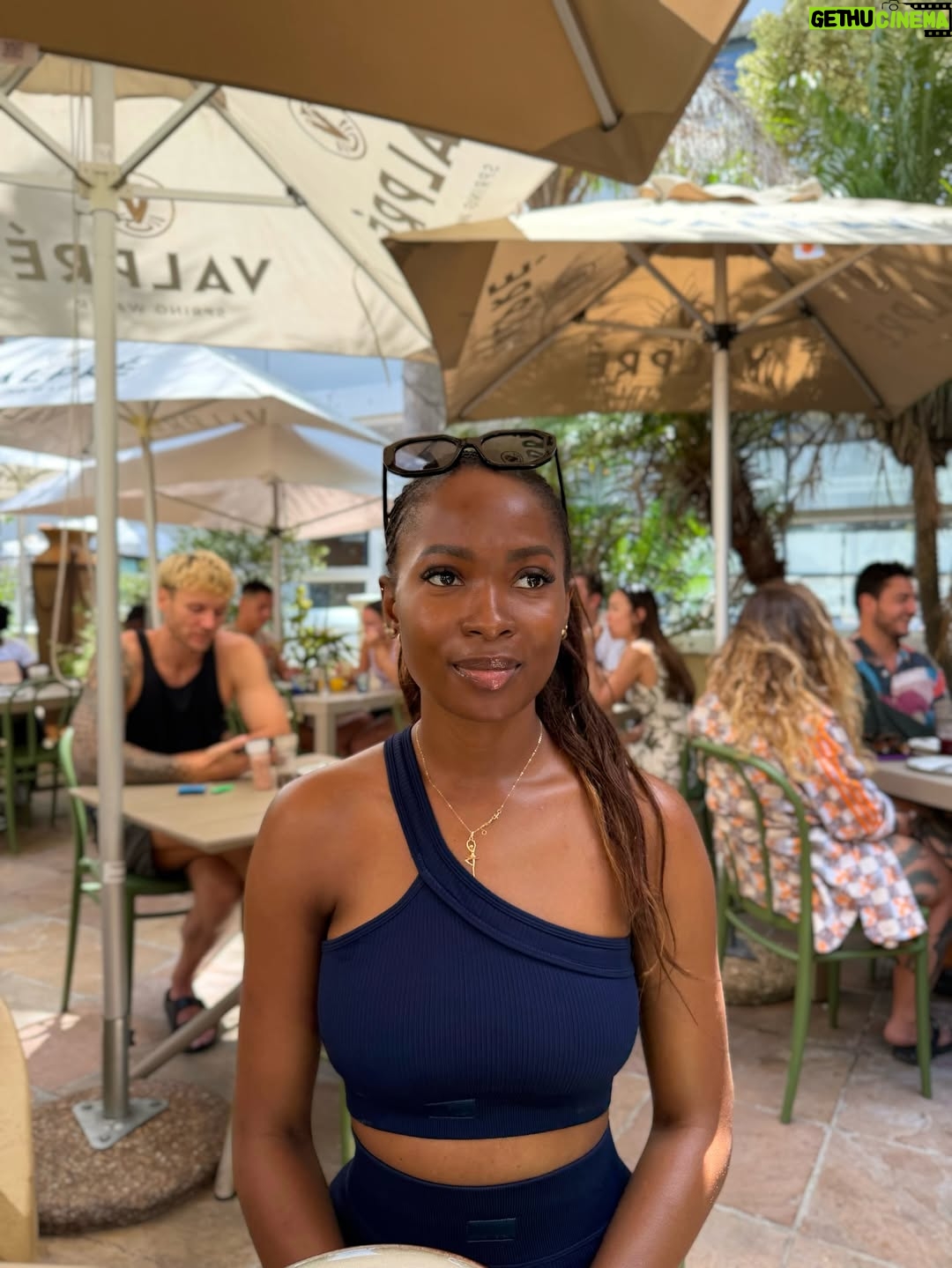 Jemima Osunde - 54.9K Likes - Having a good laugh! 😂😂😂🤣🙌🏾
The business men and women of Cape Town have a sense of humor! 
Go through the slides to see some of the business names that made me have that look in slide one on my face 😭