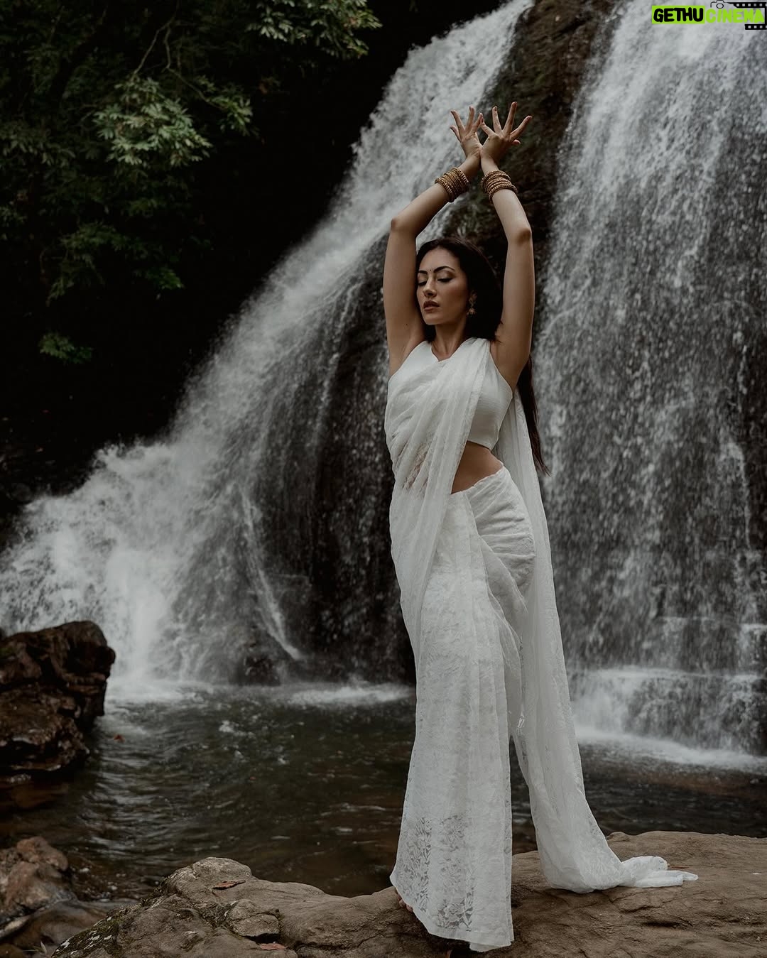 Jeniffer Piccinato - 6.1K Likes - 🪷 
.
.
.
Photo @nataliaarantseva mua @senyamua