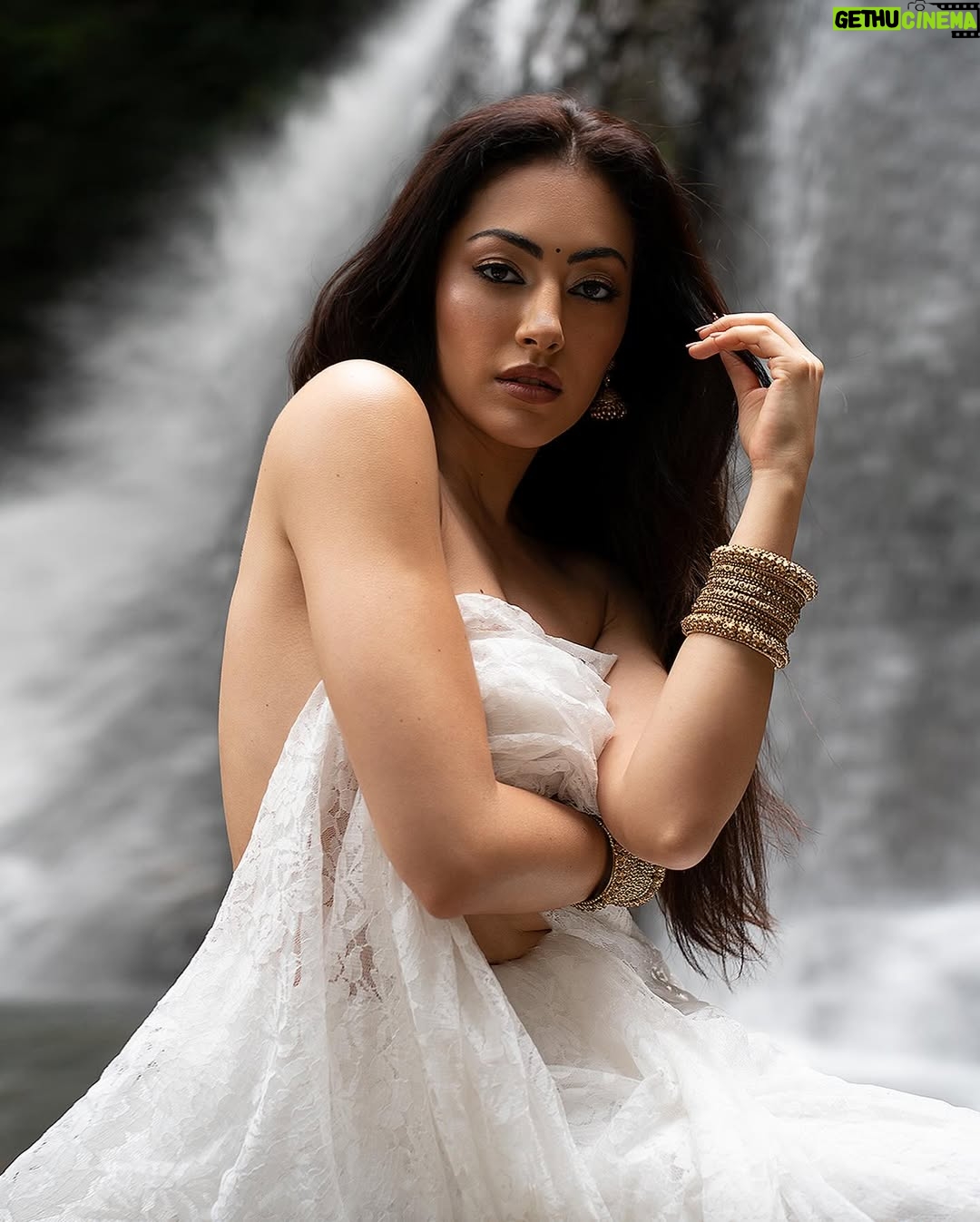 Jeniffer Piccinato - 21.3K Likes - Angel energy
🦋
.
.
.
Photo @nataliaarantseva mua @senyamua