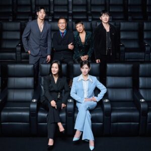 Jeong Young-ju Instagram - #위키드2포긋
#우린가족
#11월19일전세계최초개봉
#에메랄드시티
오세요!!제가 여러분을 기다릴께요!!
#마담모리블