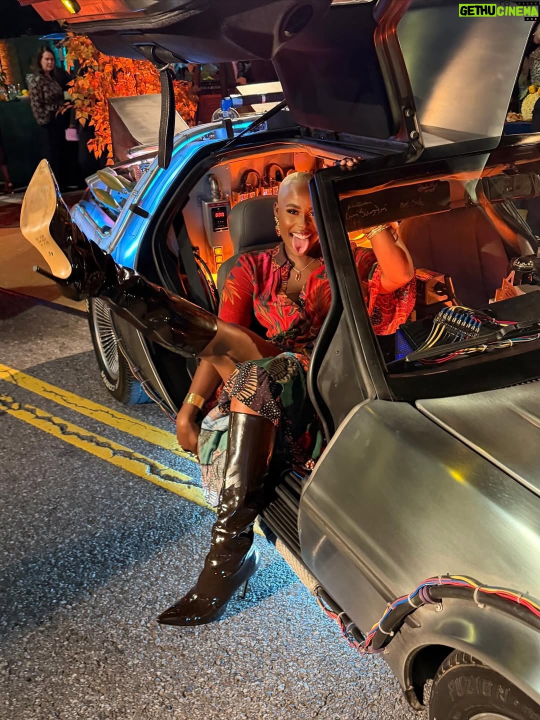 Jerrie Johnson - 16.3K Likes - Back to the Future 🩶 I’m Locked in 🖇️

Thank you @octarell_again for a beautiful night at @geffenplayhouse And to the amazing TRAILBLAZER @bodycourage, My sister you are so deserving.

#BackToTheFuture #Siren #geffen #geffenplayhouse #TarellLetsPlay 😌 #trailblazer #fyp