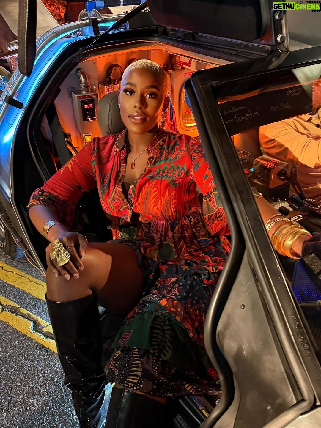 Jerrie Johnson - 16.3K Likes - Back to the Future 🩶 I’m Locked in 🖇️

Thank you @octarell_again for a beautiful night at @geffenplayhouse And to the amazing TRAILBLAZER @bodycourage, My sister you are so deserving.

#BackToTheFuture #Siren #geffen #geffenplayhouse #TarellLetsPlay 😌 #trailblazer #fyp