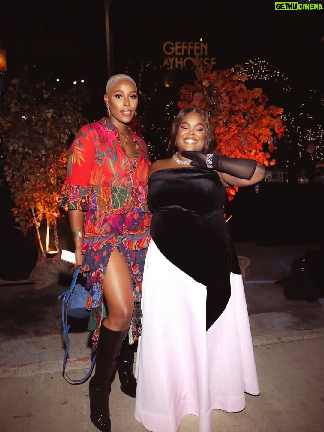 Jerrie Johnson - 16.3K Likes - Back to the Future 🩶 I’m Locked in 🖇️

Thank you @octarell_again for a beautiful night at @geffenplayhouse And to the amazing TRAILBLAZER @bodycourage, My sister you are so deserving.

#BackToTheFuture #Siren #geffen #geffenplayhouse #TarellLetsPlay 😌 #trailblazer #fyp