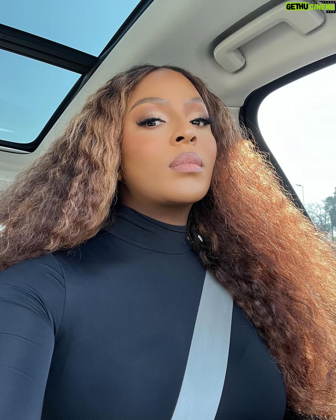 Jessica Nkosi - 60.5K Likes - A sweet friend of mine reminded me that the interior of my Volvo is BOMB and I should take more selfies!!!… 
So this is me listening to her ❤️😘