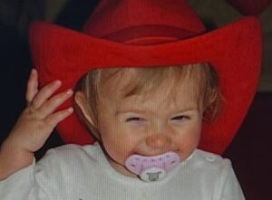 Jill Johnson Instagram - Mitt hjärta och världens finaste tjej och dotter fyller år idag. Grattis vår solstråle på din dag, 21 år🎈 Time sure flies.😍🎈