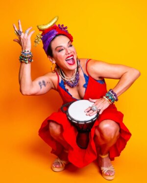 Jill-Michele Meleán Instagram - Jill-Michele Melean explores her Miranda rights. #jillmichelemelean #jillyonline #comedyactress #standupcomedian #latinaactress #retropinup #2beetches #carmenmiranda #oldhollywood #portraitseries