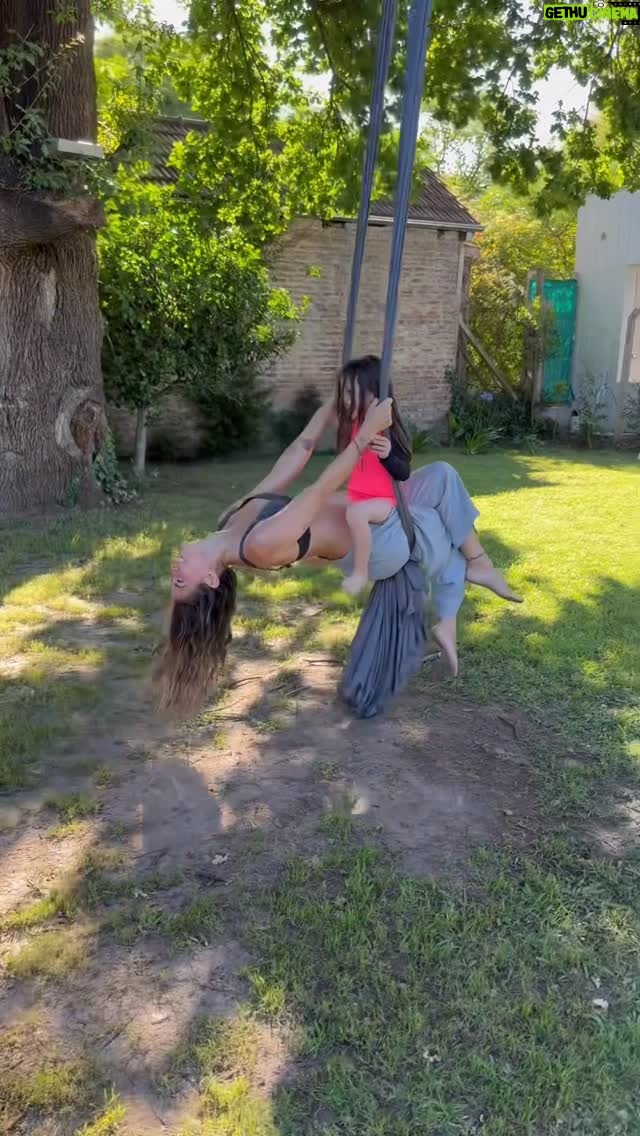 Jimena Barón - 74.7K Likes - El verdadero lujo. Desconectar para conectar entre nosotros con @airbnb que siempre SI !

❤️🏠🧑‍🧑‍🧒‍🧒☀️💦