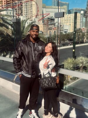 Jimena Sánchez Instagram - A dose of Vegas!
I ♡ you @raiders