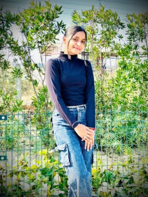 Jiya Rajput Instagram - ❤️🔥 @_jiiiyaaa__rajputt