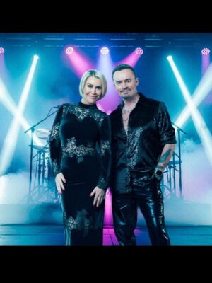 Jo O'Meara Instagram - It’s almost show time!
The Jon   Jo Show 
December 29th in Holborn 
TICKETS AVAILABLE FROM 🔗 IN THE BIO ♥️