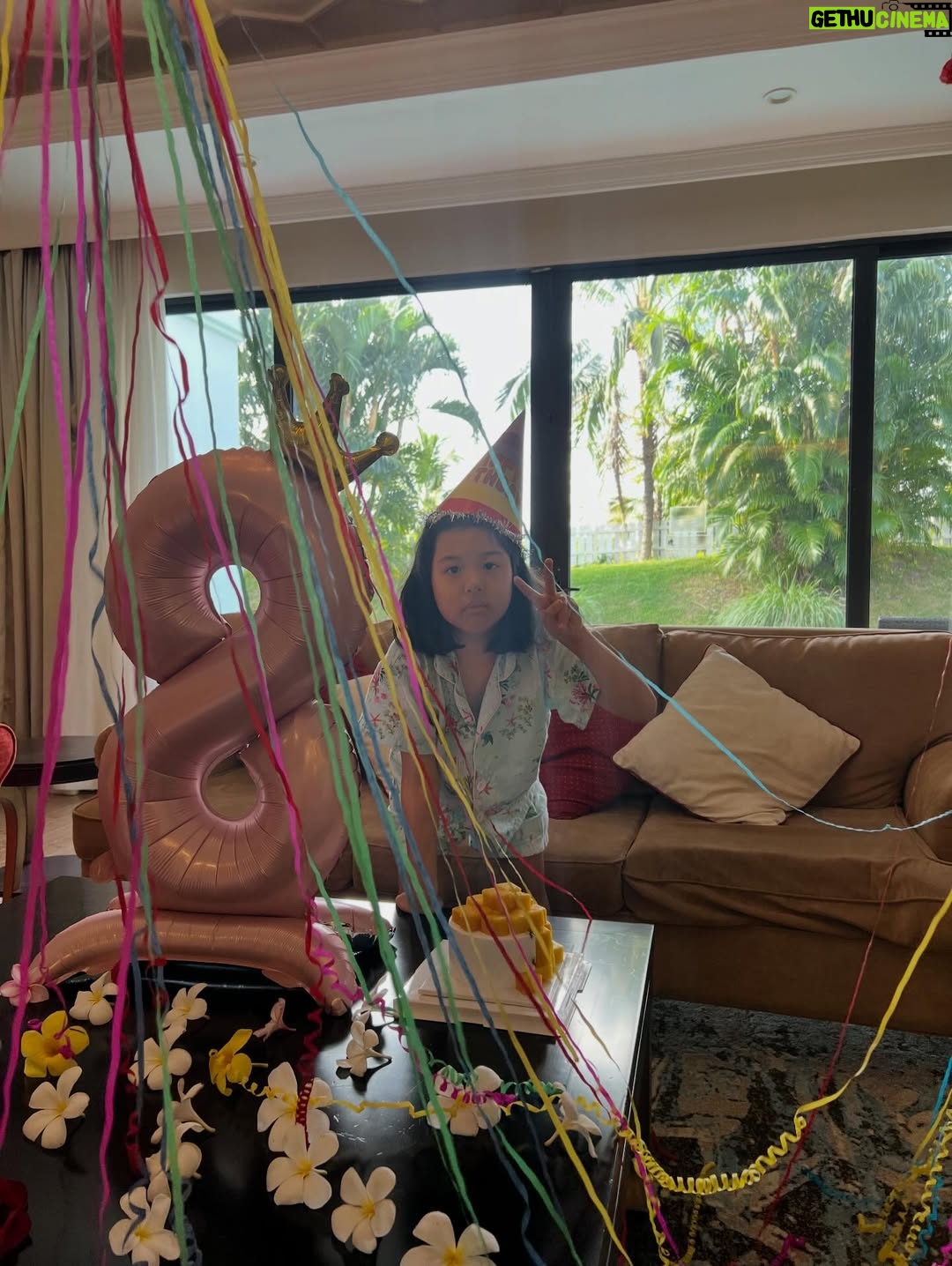 Jo Yoon-hee - 3.8K Likes - Phu Quoc🇻🇳
