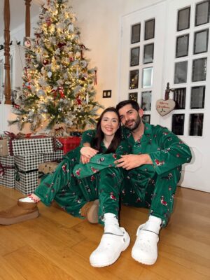 Joana Gentil Instagram - Feliz Natal 🎄 Obrigada a todas as pessoas que ao longo deste mês, acompanharam a série de Natal e fizeram parte dela 🫶🏼