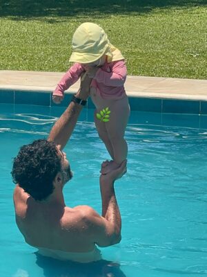 Joana Solnado Instagram - 1- 10 meses de Amora 
2- a turra delas 
3- das coisas simples que eu amo
4- uma gatinha que gatinha 
5- com o nosso todo o terreno @cybex_global 
6- vou com este carrinho pra todo lado
7- aventuras aquáticas são com o pai
7- primeira vez na prancha a gente nunca esquece
8- meu mato, meu canto
9- as estrelas do meu mato 

💖