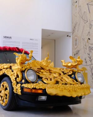 Joana Vasconcelos Instagram - Power, speed, desire.
DRAG RACE by Joana Vasconcelos at Ara Pacis.

A baroque vision in dialogue with the permanent mosaic by Mimmo Paladino, where contemporary art meets ancient symbols.

VENUS. Valentino Garavani through the eyes of Joana Vasconcelos

PM23 · New exhibition from 18/01/2026
Piazza Mignanelli 23, Rome

#PM23
#BeautyCreatesBeauty
#ValentinoLegacy