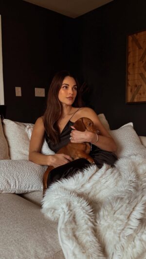Jocelyn Osorio Instagram - There’s a sense of calm in knowing your family is supported — day or night @sollishealth Health has given us that peace. 24/7 access to top doctors, no wait times, no stress.
Urgent care long-term wellness in one place — effortless, immediate, and truly elevated. 🤍
And now is the moment to join. Their Black Friday Sale is live and it’s the only sale of the year.
Use my code SOLLIS25 for 25% off new memberships.
Care that adapts to your life — instantly, beautifully.
Link in bio to join
#Ad #PaidPartnership @sollishealth