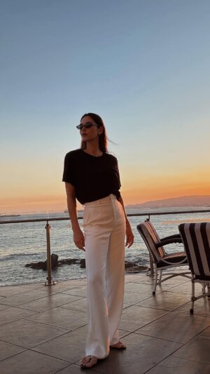 Jocelyn Osorio Instagram - Touched down and life slow down. #chile 🌊
Cuando llegó a chile 🇨🇱
#vacationtime