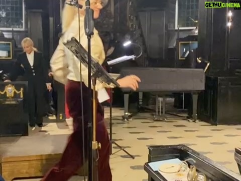 Joely Richardson - 21.1K Likes - It was so special to do a service with the @orasingers with @suzidigby at @stclementdanesraf . We’ve never done one ‘en famille’ 3 generations together . @daisybevan kept us all in check with her beautiful wisdom and searing integrity . My Wonder Woman cousin Jemma Redgrave lent her mega talent currently on display @the_war_between_the_land_and_ ( Sunday night viewing - @bbcdoctorwho spin off). Vanessa touched the Gods in that way she uniquely has, and I got up to read realising one of my pages was missing . ♥️ #sing
