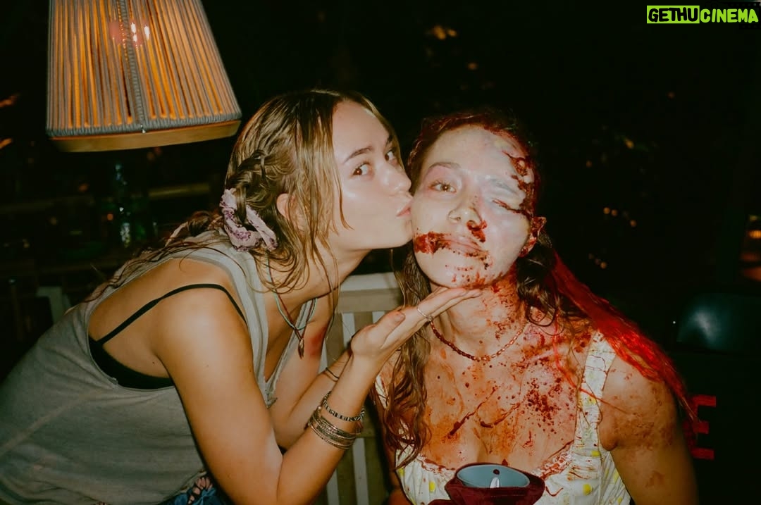 Johnny Sequoyah - 14.9K Likes - (spoilers❗️)
thank you for showing up and screaming with us!!! we had too much fun making this - hope ur havin fun watching🤎🩸💋