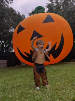 Jordan Hinson Instagram - 🎃