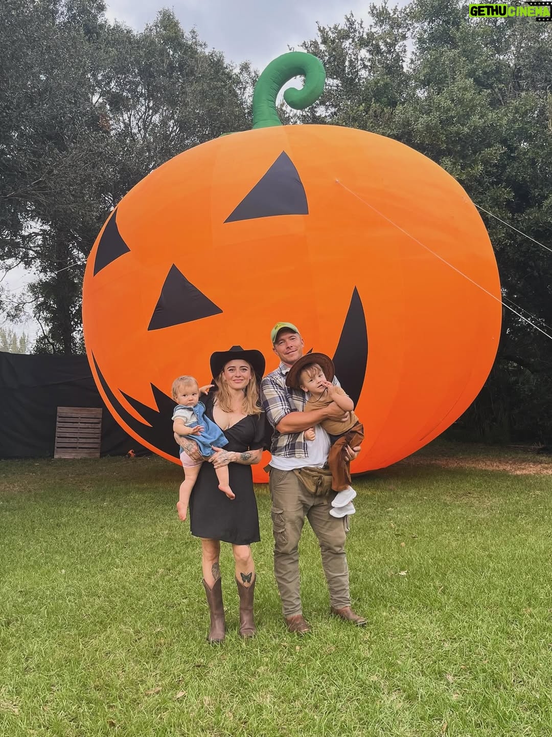 Jordan Hinson - 3 Likes - 🎃