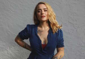 Jordan Hinson Instagram - I’ve worked with a lot of photographers in my day but my husband is my favorite one. Thanks Dave. 🥲❤️