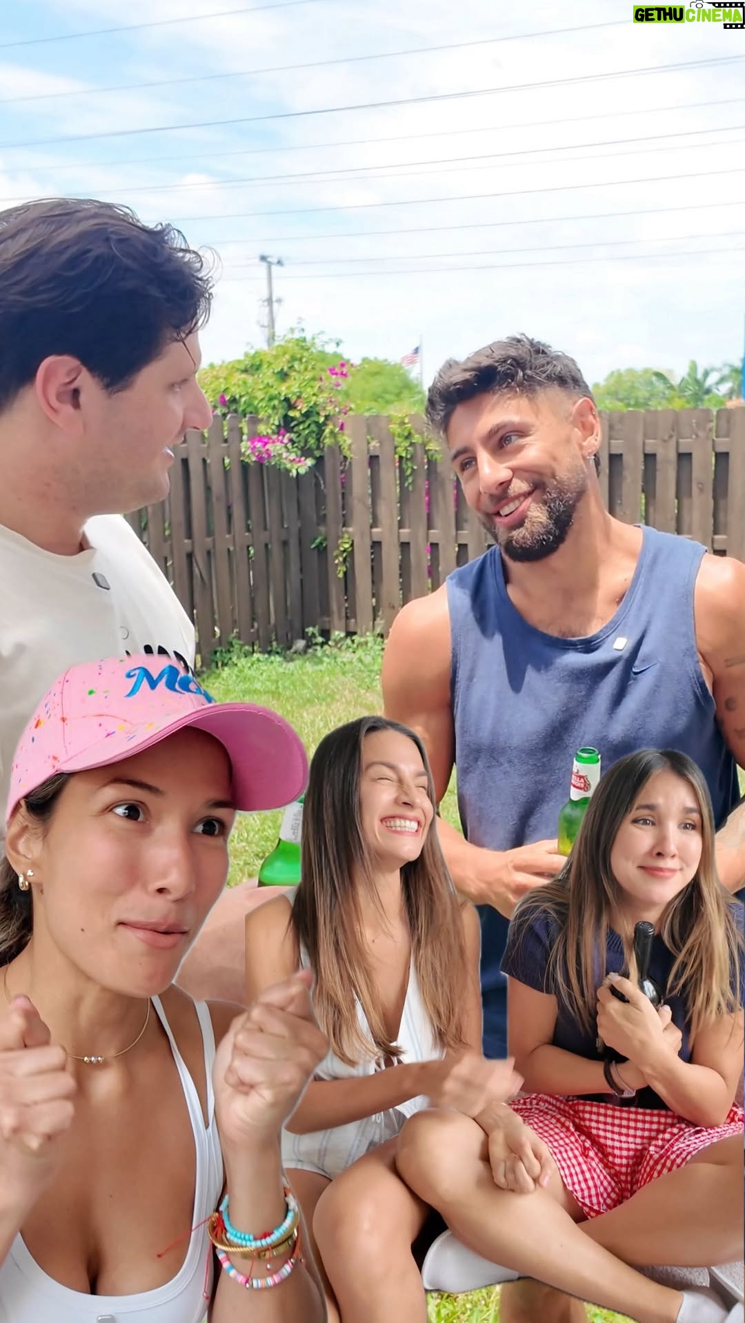 Joselyn Gallardo - 39.7K Likes - La simplicidad 👦🏻 y el adorno 👩🏻
asi nos amamos y complementamos 🫀