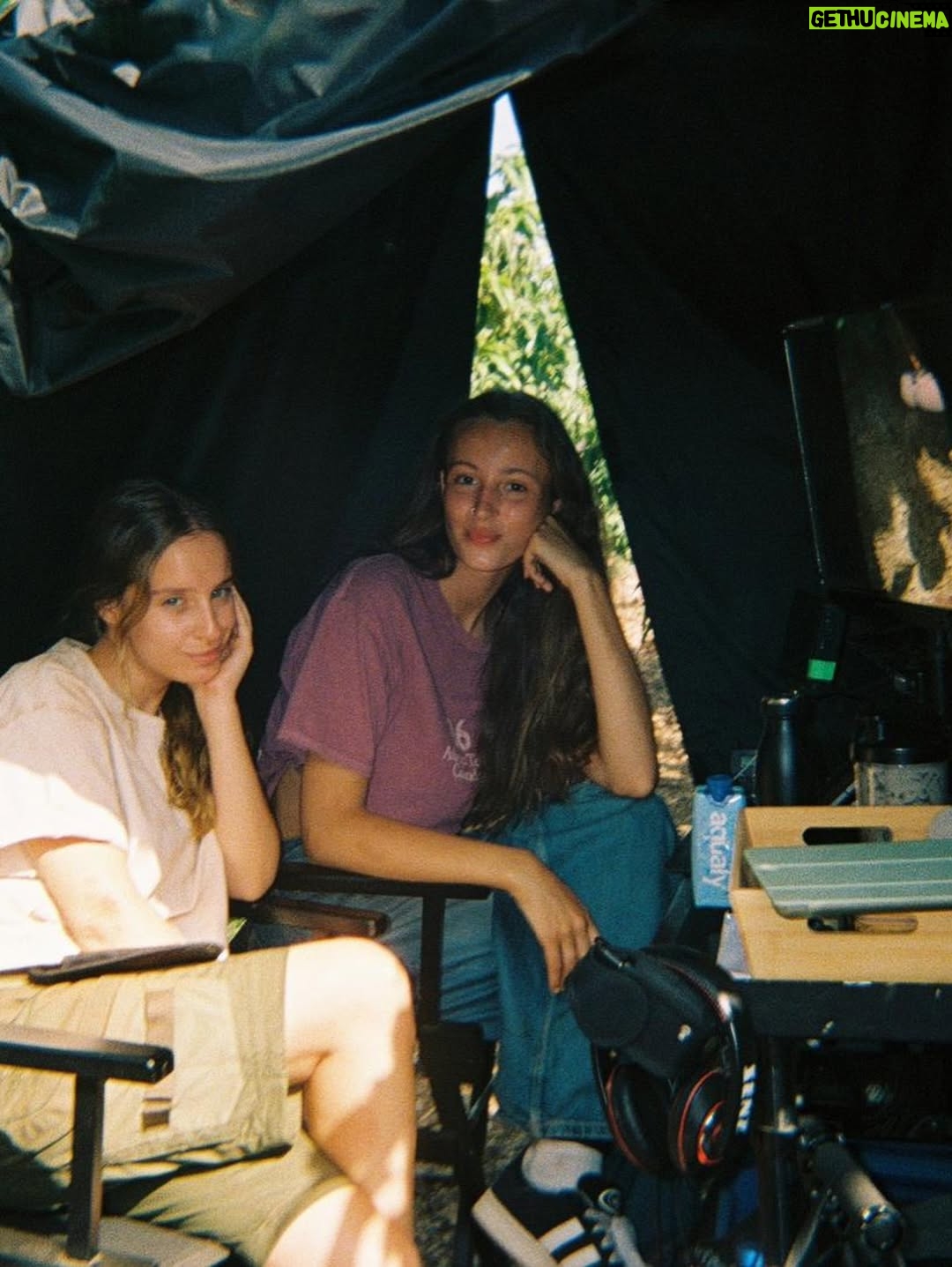Josephine Chavarria Højbjerg - 29.2K Likes - 2025 challenged me in ways I never expected, but it taught me a lot about life🤍 
It had its moments, but this year also gave me experiences I’ll never forget - my first Netflix production and my biggest hosting job ever! All of it surrounded by the best people🤍

Thank you so much for all the love and support<33 it truly means everything🤍 Can’t wait for 2026!!
