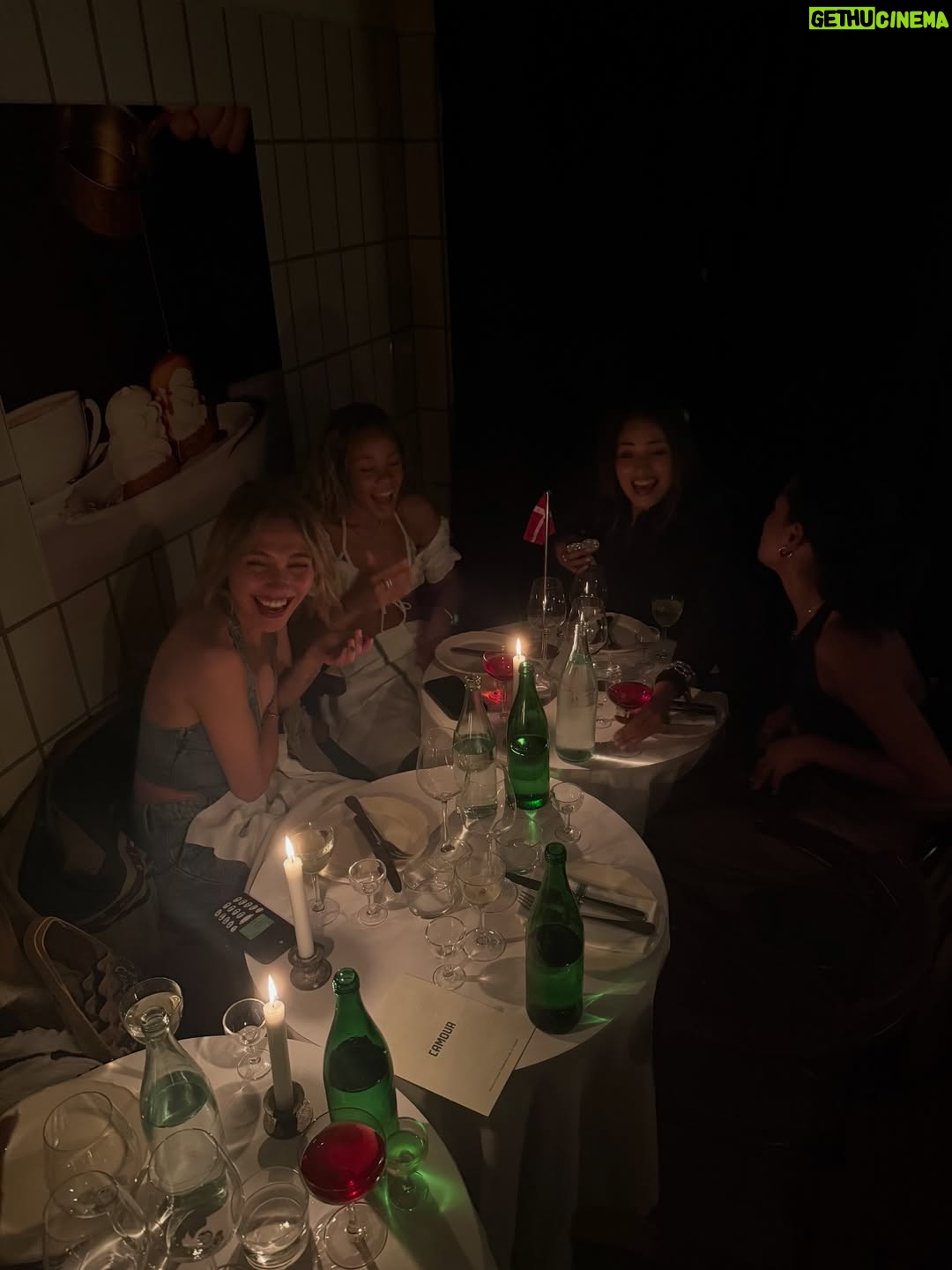 Josephine Chavarria Højbjerg - 29.2K Likes - 2025 challenged me in ways I never expected, but it taught me a lot about life🤍 
It had its moments, but this year also gave me experiences I’ll never forget - my first Netflix production and my biggest hosting job ever! All of it surrounded by the best people🤍

Thank you so much for all the love and support<33 it truly means everything🤍 Can’t wait for 2026!!
