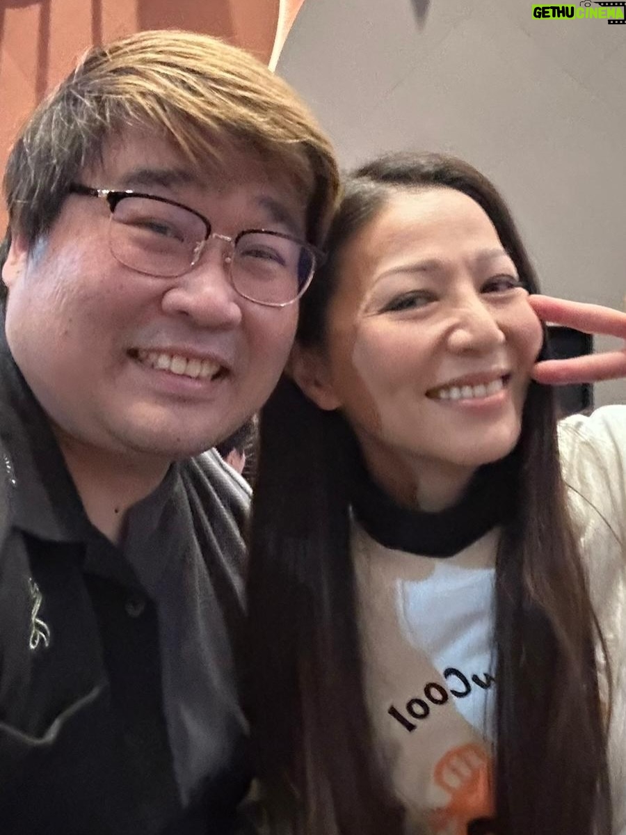 Joyce Tang Lai-Ming - 3.4K Likes - 今日嘅謝票場實在太熱鬧，有熟悉嘅同事，有支持多年嘅fans，有好朋友🤩
感恩，多謝各位支持尋秦記支持香港電影業
#尋秦記電影版 @backtothepastmovie