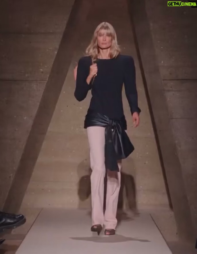 Julia Stegner - 2.7K Likes - Such an honor to walk for @chloe again! Congratulations @chemena ! What a gorgeous collection! You and your entire team are incredible ✨

Also big love and thanks to
@elodiedavid
@piergiorgio 
@dmcasting 
@helenaballadino 
@yad1m 
@paulhanlonhair 
@yohanbos 
@veroniquerampazzo 
@zzotalents