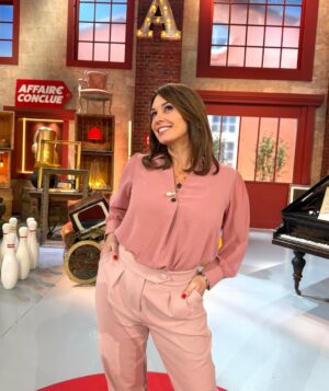 Julia Vignali Instagram - 💫 @affaireconclue 

Stylist : @auroredonguy @hazalmlssa 
Make up artist : @lesbijouxdeco #lancomeofficial##makeup
@lancomeofficial 
Hairdresser : @katia_matisse_giorgi