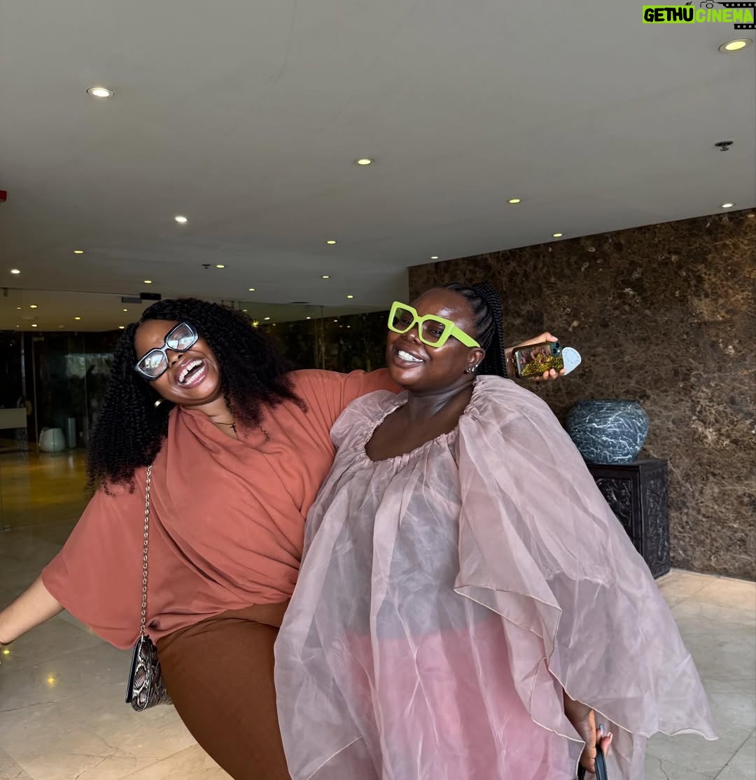 Juliana Olayode - 3 Likes - Involve God in everything you do.

I can’t get over my hair from @beuttelinehair been getting so many compliments, @ahyetteebeauty definitely did a good job braiding it. 🥰🥰

Beauty from God
Glow from God
Hair @beuttelinehair 
Hair installed by @ahyetteebeauty 

#Julianaolayode
#Godfavoritebaby
#Godbabygirlforlife