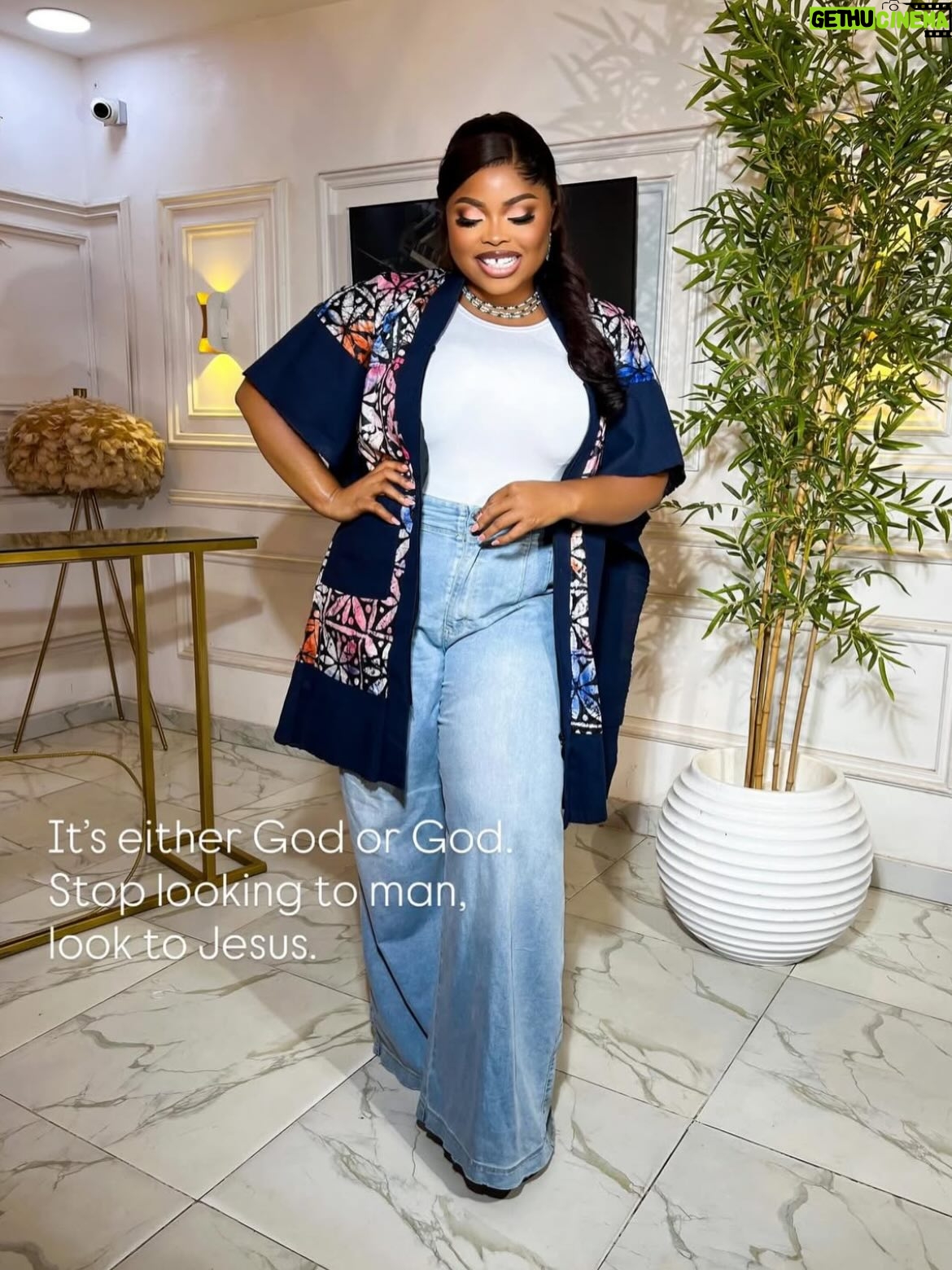 Juliana Olayode - 3 Likes - Whatever God wouldn’t give me, I don’t want it. I say this every time and I pray this every time.

Let this be a subtle reminder for you to look to God, leave man alone and look to GOD!!!

🧥 @omotola_stores 

#Julianaolayode
#Godsfavoritebaby
#Godbabygirlforlife
#LooktoJesus