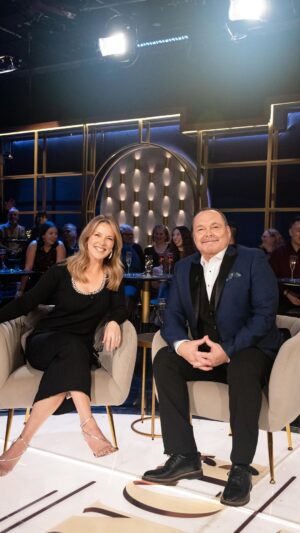 Julie Bélanger Instagram - C’est parti! 🎉 Le 4 janvier à 19h30, on lance l’année en vous révélant toutes les nouveautés qui arrivent à TVA dans notre émission spéciale Ça commence bien l’année! ✨
𝐀𝐥𝐞𝐫𝐭𝐞𝐬, 𝐋𝐚 𝐕𝐨𝐢𝐱, 𝐒𝐮𝐜𝐫𝐞́-𝐆𝐢𝐯𝐫𝐞́, 𝐈𝐧𝐝𝐨𝐦𝐩𝐭𝐚𝐛𝐥𝐞𝐬, 𝐃𝐞𝐫𝐧𝐢𝐞̀𝐫𝐞 𝐬𝐞𝐜𝐨𝐧𝐝𝐞…
On vous promet un début d’année solide! 🔥📺