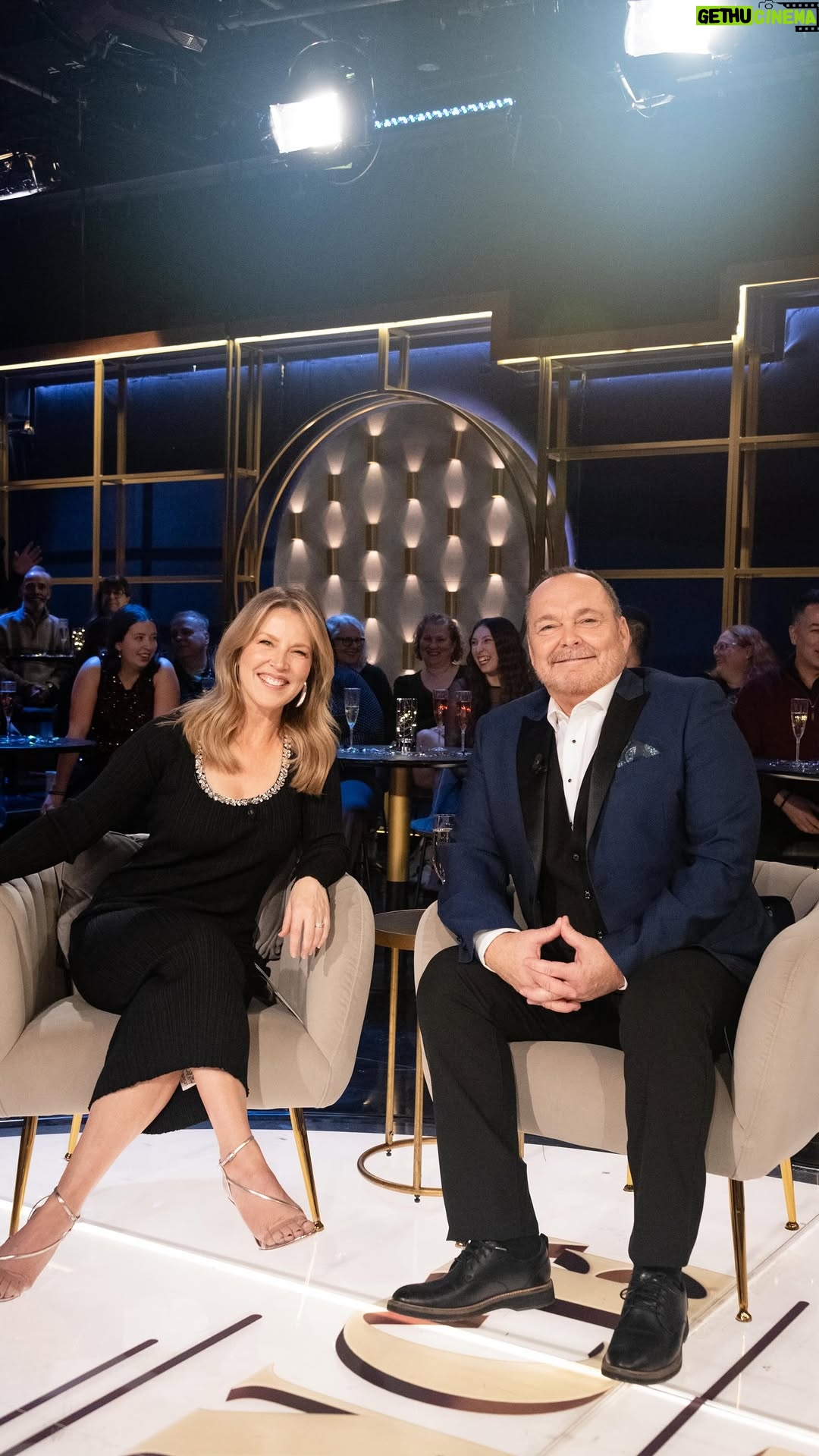 Julie Bélanger - 1.5K Likes - C’est parti! 🎉 Le 4 janvier à 19h30, on lance l’année en vous révélant toutes les nouveautés qui arrivent à TVA dans notre émission spéciale Ça commence bien l’année! ✨
𝐀𝐥𝐞𝐫𝐭𝐞𝐬, 𝐋𝐚 𝐕𝐨𝐢𝐱, 𝐒𝐮𝐜𝐫𝐞́-𝐆𝐢𝐯𝐫𝐞́, 𝐈𝐧𝐝𝐨𝐦𝐩𝐭𝐚𝐛𝐥𝐞𝐬, 𝐃𝐞𝐫𝐧𝐢𝐞̀𝐫𝐞 𝐬𝐞𝐜𝐨𝐧𝐝𝐞…
On vous promet un début d’année solide! 🔥📺