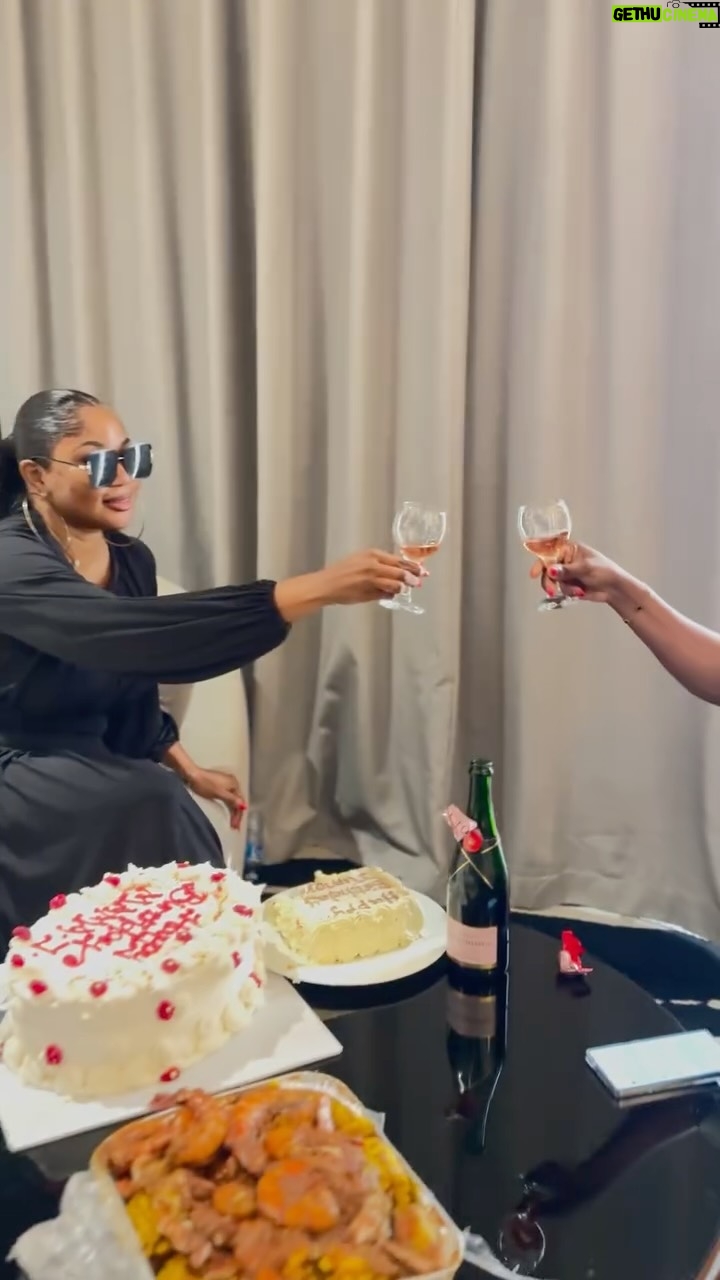 Jumoke Odetola - 12.7K Likes - Sorry… I’m not sorry 😄 Your girl is boring! 
This is just my own way of having fun on my birthday.

I sincerely apologize to everyone who wanted to host me , even at your own cost. I truly appreciate the love and effort, but I just wasn’t mentally ready

Spot my skin❤️❤️❤️
1 session of facial & body wash @mikahaus_beauty_empire