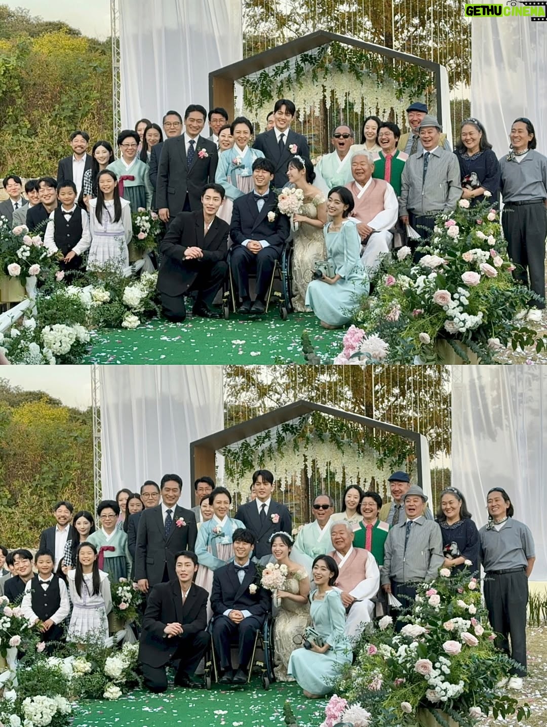 Jung Bo-min - 243.2K Likes - 슬아 행복해💐💍
마지막 썸머 안녕🍃
감사합니다..🤍🪽