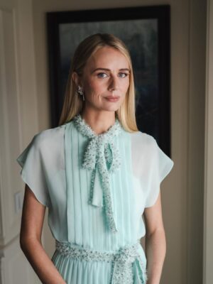 Justine Lupe Instagram - 🧚Thank you Critic’s Choice awards for inviting me and nominating me and letting me bring a hot hot date. I loved this night🧚
Non carpet 📸 by @infinitylupee @shuttersca 
Dress: @prada 
Jewelry: @boucheron 
Styling: @rebeccarams 
Hair: @barbdoeshair 
Makeup: @muatraceylevy
Facial: @monasterymade